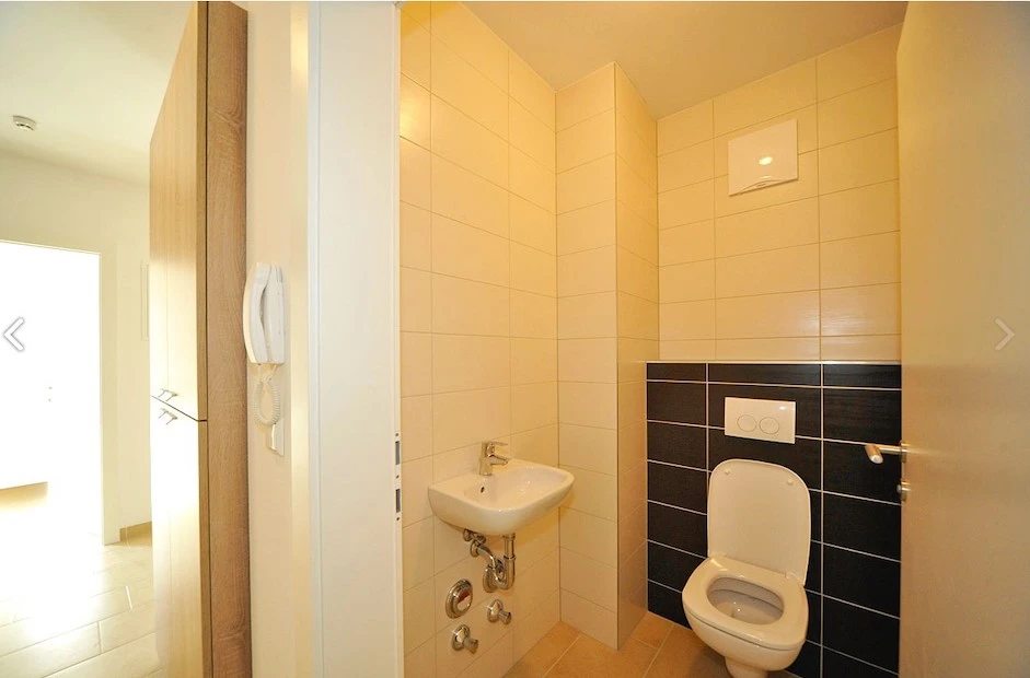 Toilette in Wohngemeinschaft